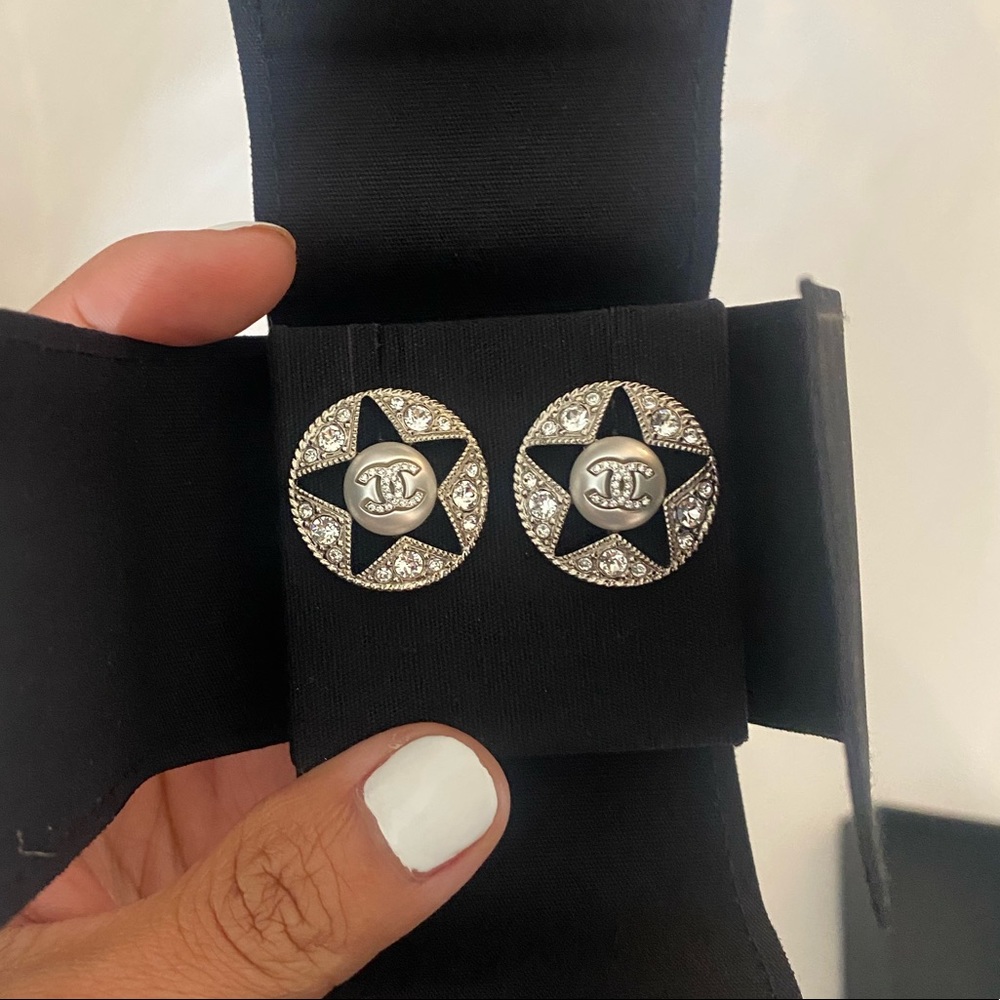 Chanel earrings brand new